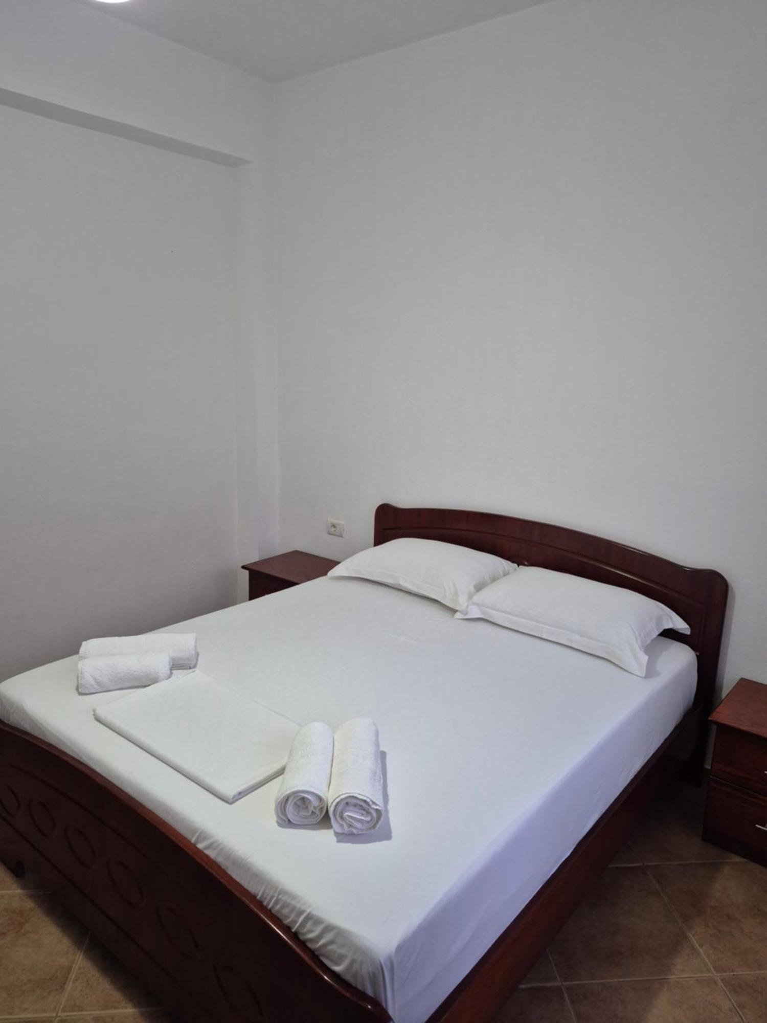 Vita Apartment - Spacious Garden And Balcony 5 Min To Beach & Center Ксамил Экстерьер фото